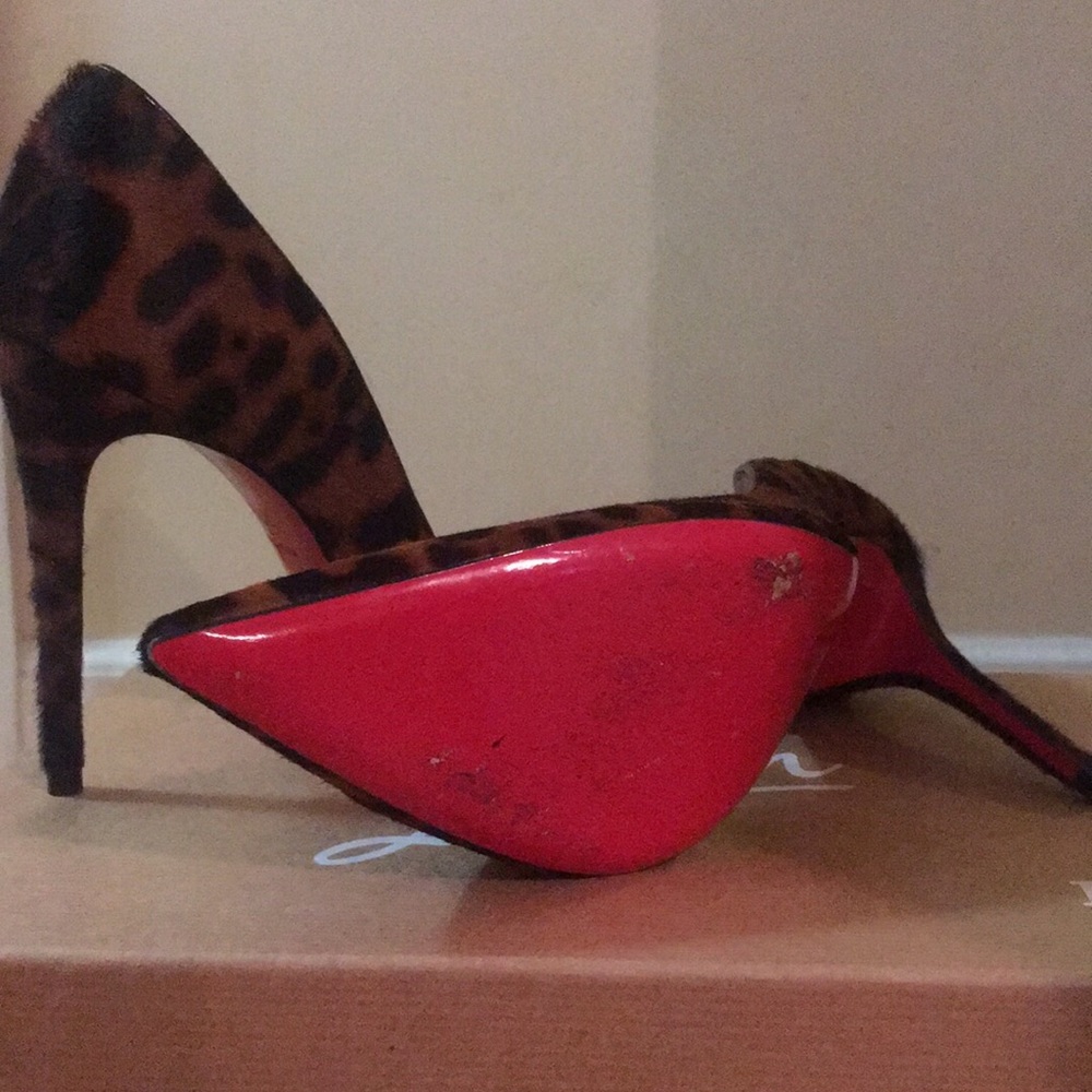 Christian louboutin IRIZA real fur leopard heels